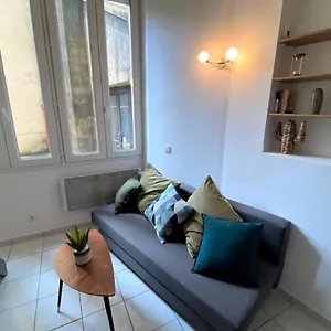 https://le-petit-lon-cosy-2-pers-part-dieu.hotels-rhonealpes.com